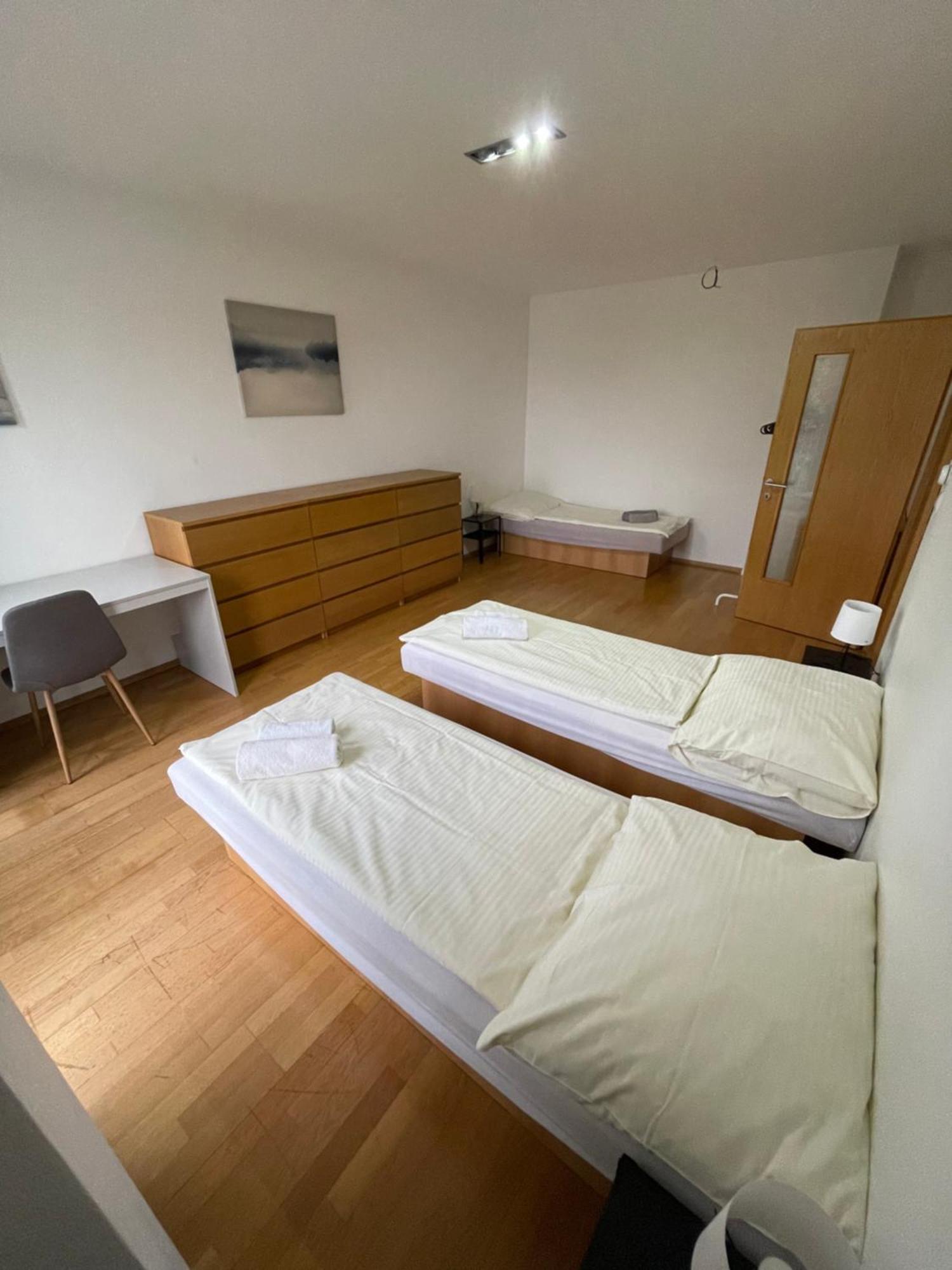 Jd Apartment Liptovský Mikuláš المظهر الخارجي الصورة